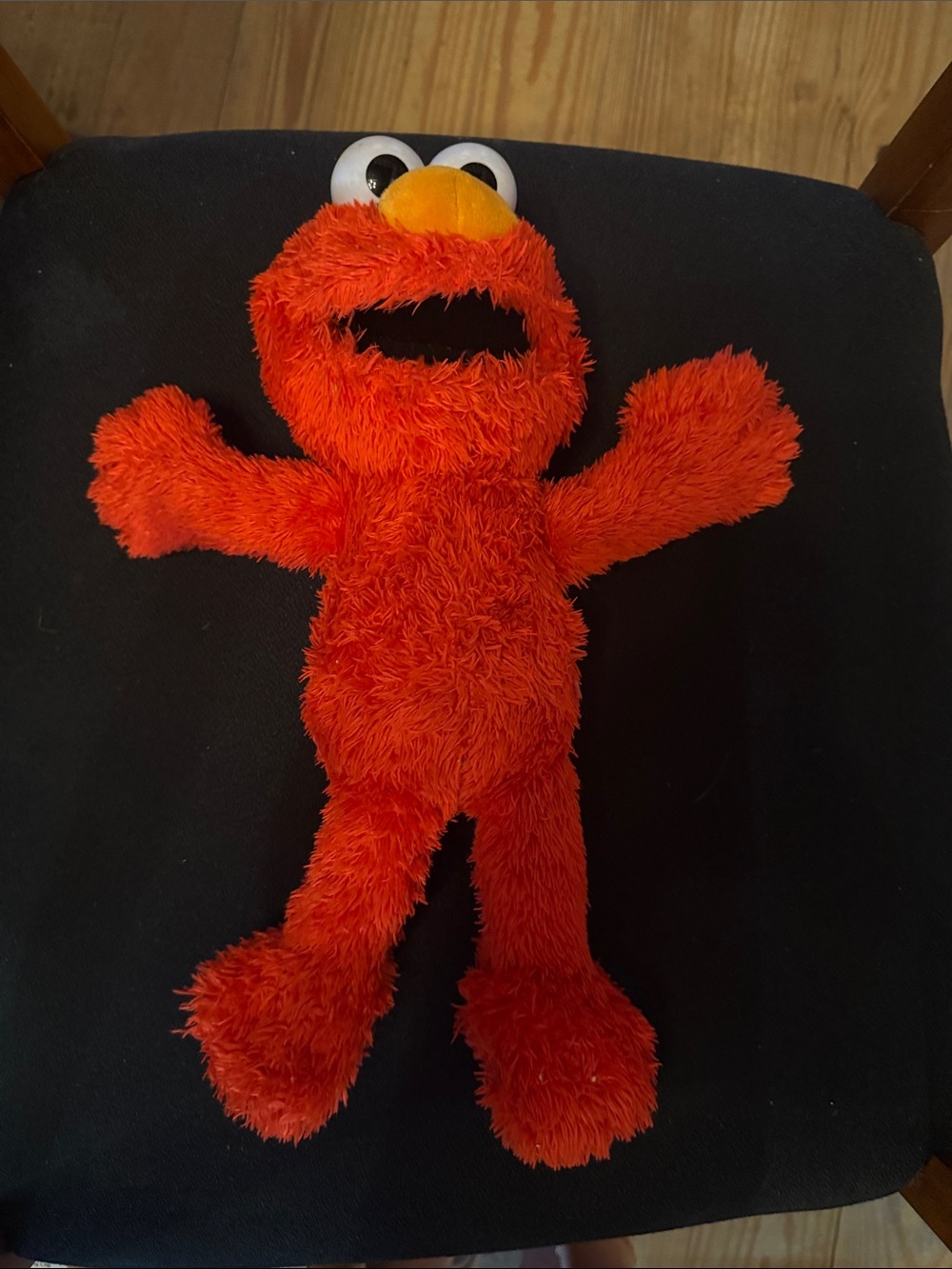 Red Plush Elmo Stuffed Talking Toy